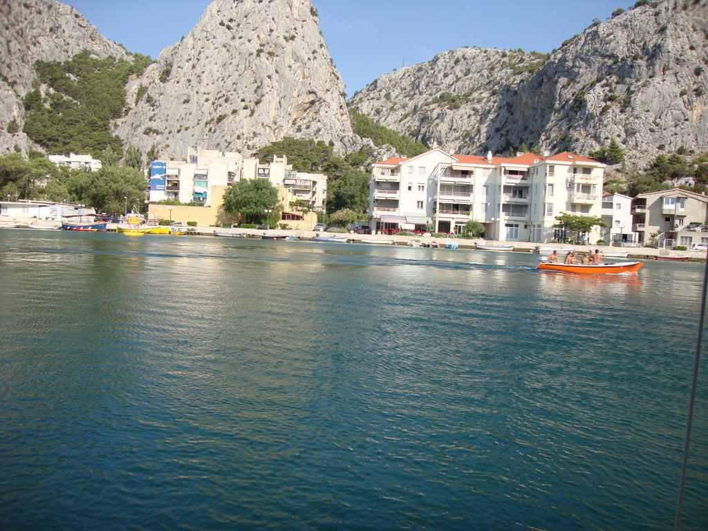 Apartments Villa Amalia Omiš Exteriér fotografie